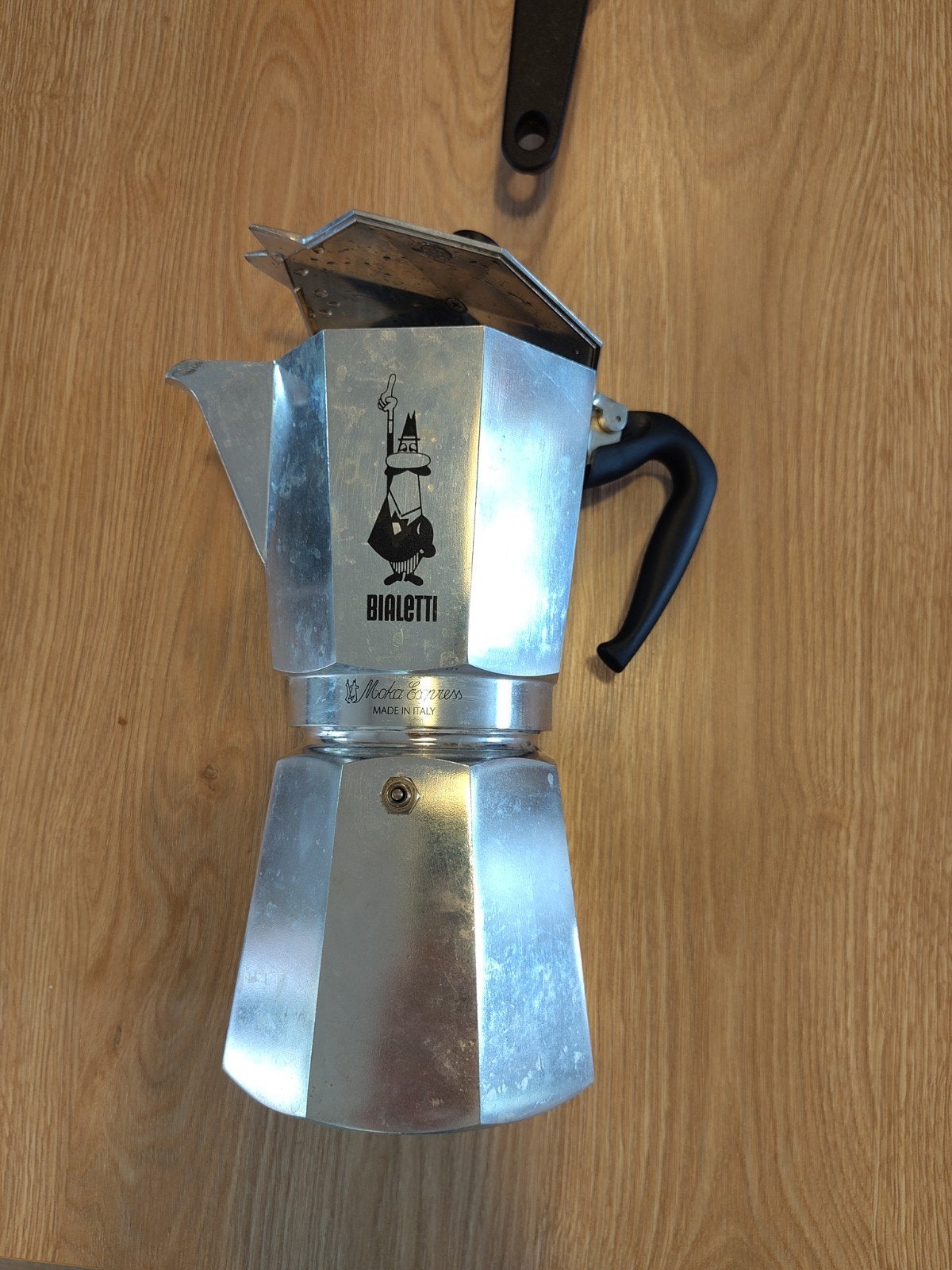 Bialetti Moka Express XL - Klassieke Italiaanse percolator, Afneembaar waterreservoir, Gebruikt, Overige modellen, Gemalen koffie
