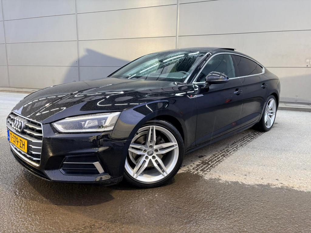 Audi A5 | 3xS-line | pano/schuif|2.0 Tfsi MHEV 190pk STronic, 1984 cc, 1435 kg, Leder en Stof, Zwart