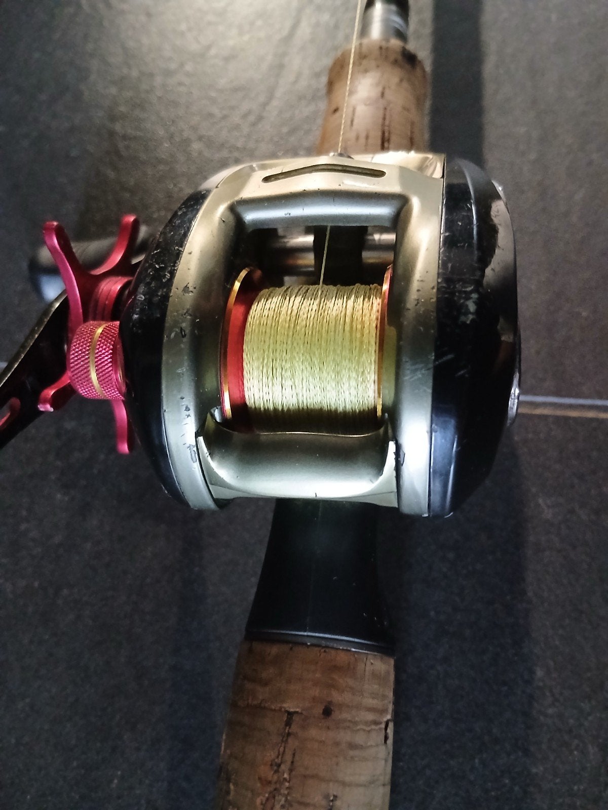 baitcaster/ hengel met molen spro werphengel, Ophalen, Gebruikt, Complete set