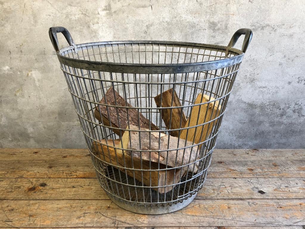Vintage metelan houtmand | draadmand | aardappelmand, Huis en Inrichting, Haarden, Gebruikt, Houthaard, Ophalen of Verzenden