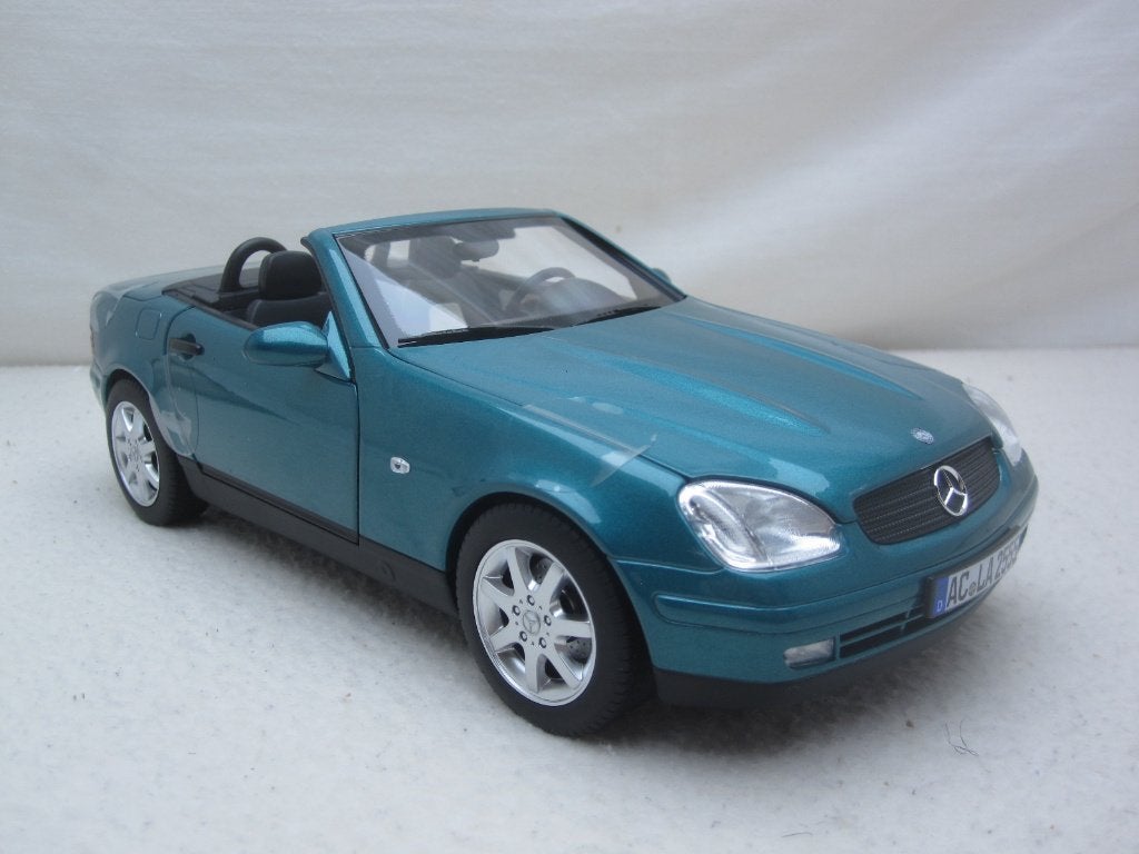 Mercedes - Benz r170 SLK 1996 1:18 Norev, Hobby en Vrije tijd, Modelauto's | 1:18, Nieuw, Auto, Norev, Ophalen of Verzenden