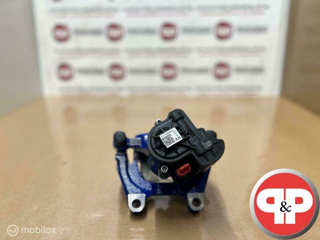 Passat 3G GTE Remklauw Nieuw 3Q0615405AN