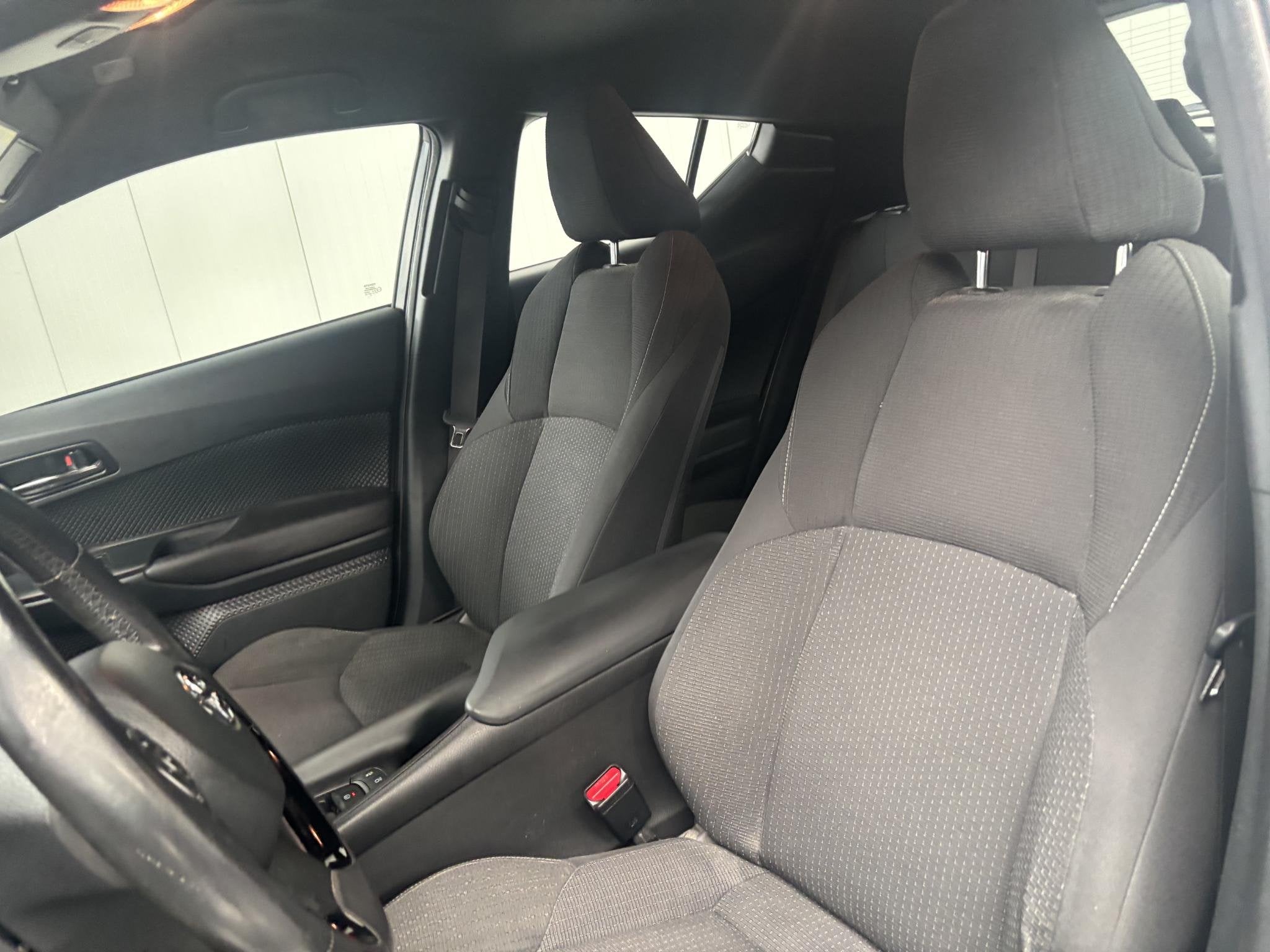 Toyota C-HR 1.2 Dynamic NEDERLANDSE AUTO, SLECHTS 67.162KM!, Auto's, Stof, Gebruikt, 4 cilinders, 116 pk
