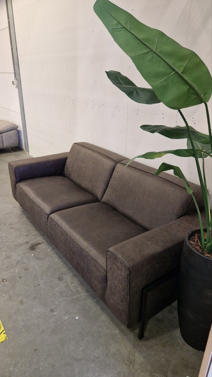 Foto 9 van Moderne 3-Zits Bank Bruin Microleder 217x95 – Top Staat