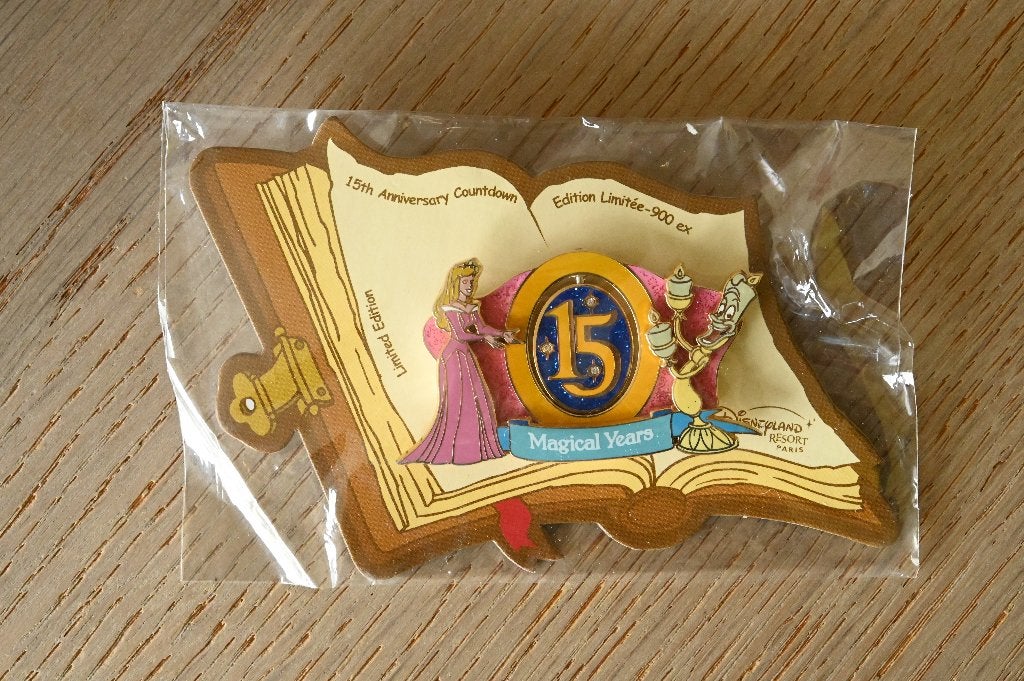 PIN Disney Parijs 15 jaar -Aurora, Verzenden, Nieuw, Figuurtje, Speldje of Pin