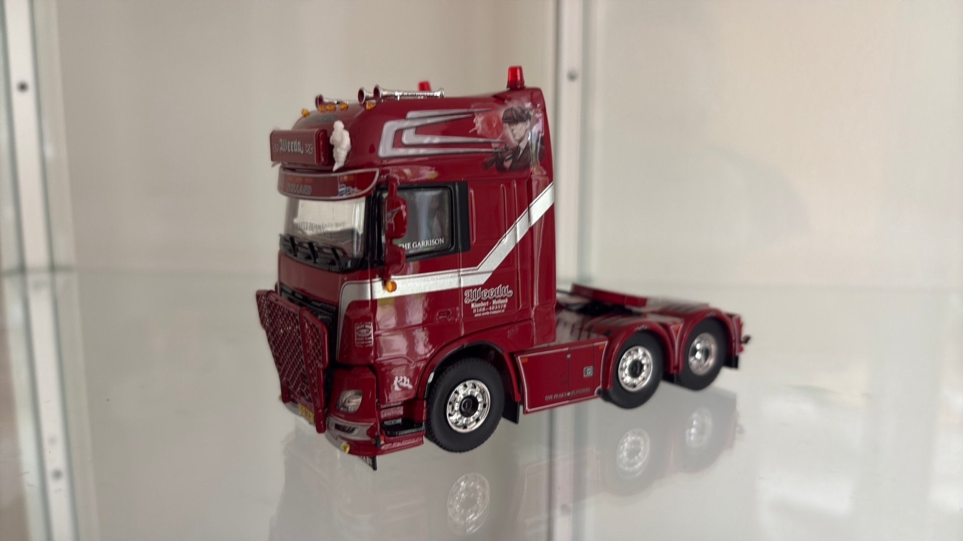 Weeda peaky blinders, Ophalen, Zo goed als nieuw, Bus of Vrachtwagen, Tekno