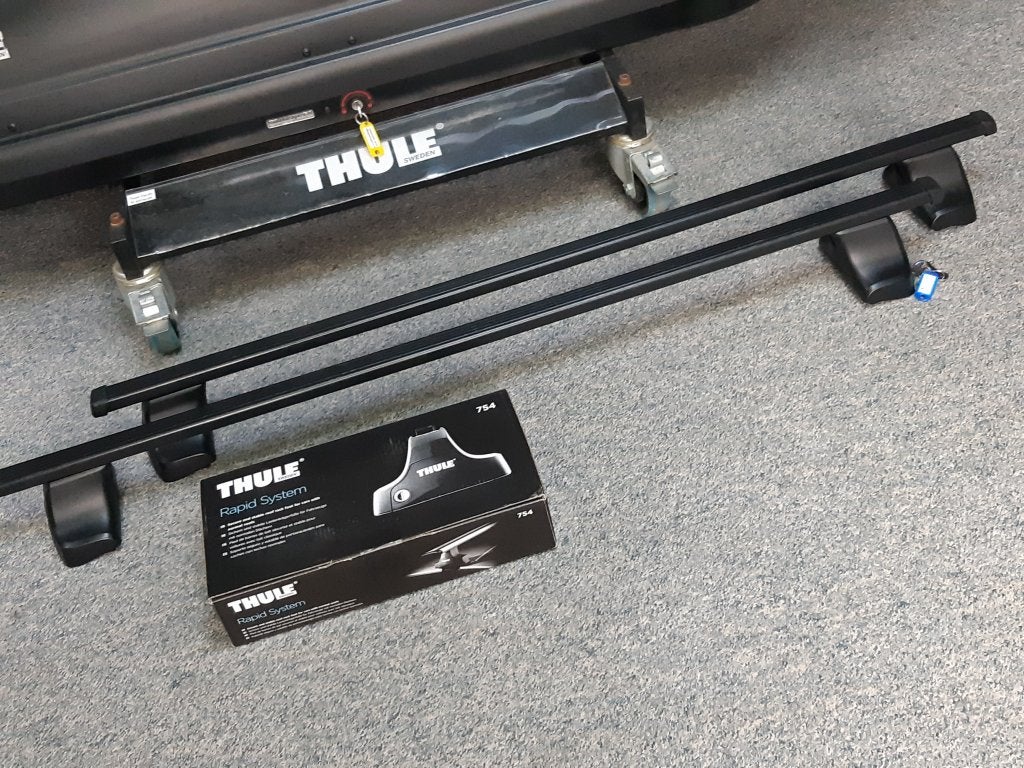 Thule dakdragers Skoda Superb 4-deurs sedan 2015-2024, Auto diversen, Dakdragers, Gebruikt, Ophalen of Verzenden