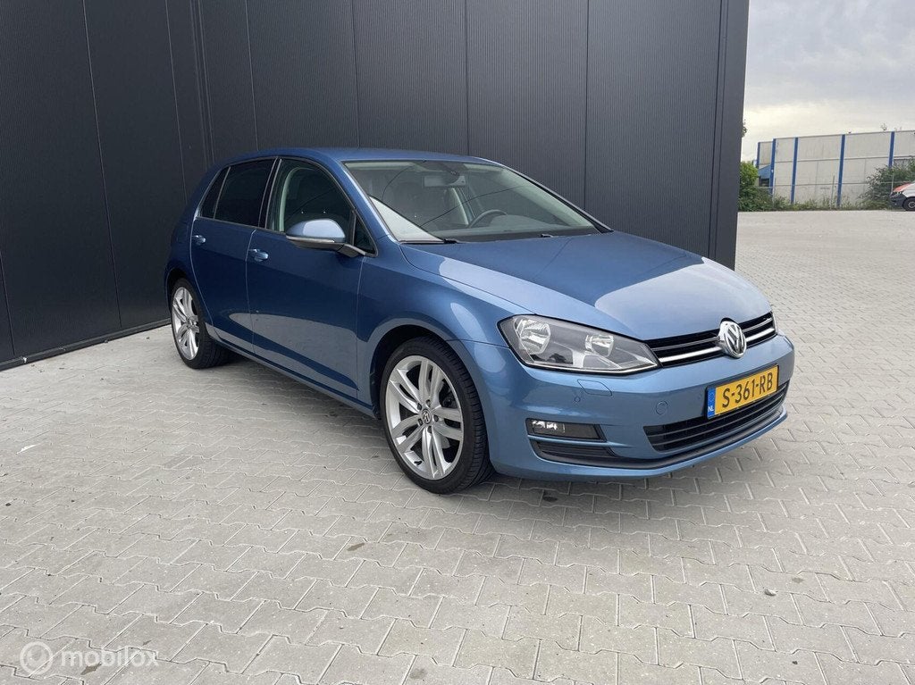 Volkswagen Golf 1.2 TSI Easyline / AIRCO / Trekhaak, Auto's, Voorwielaandrijving, Euro 5, 86 pk, Gebruikt