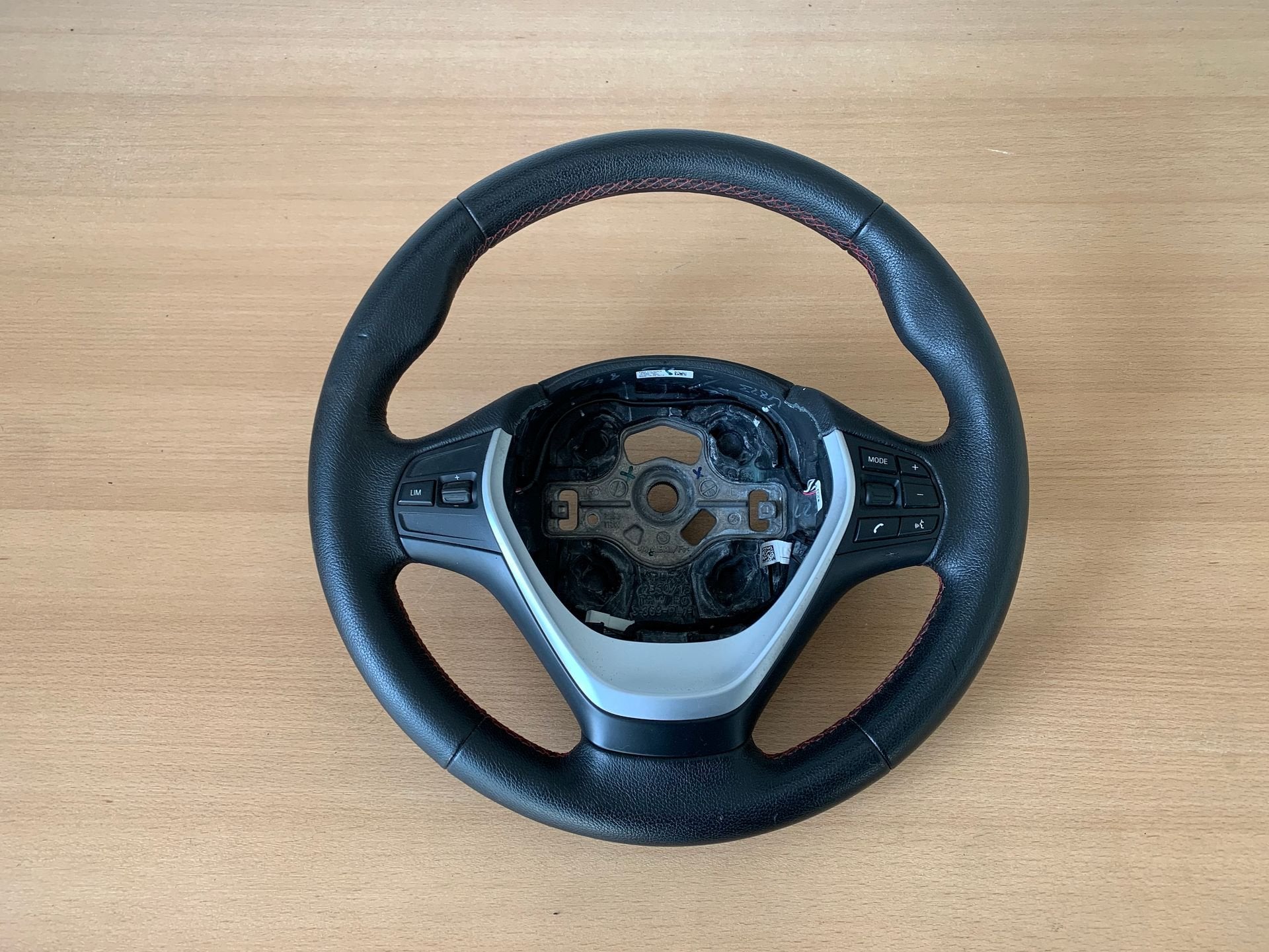 Stuur stuurwiel rode stiksels BMW 1 serie en 3 serie F20 F30, Auto-onderdelen, Gebruikt, -, -, Ophalen of Verzenden
