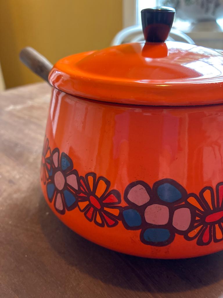 Vintage Oranje Emaille Sauspan met Bloemmotief, Ophalen of Verzenden