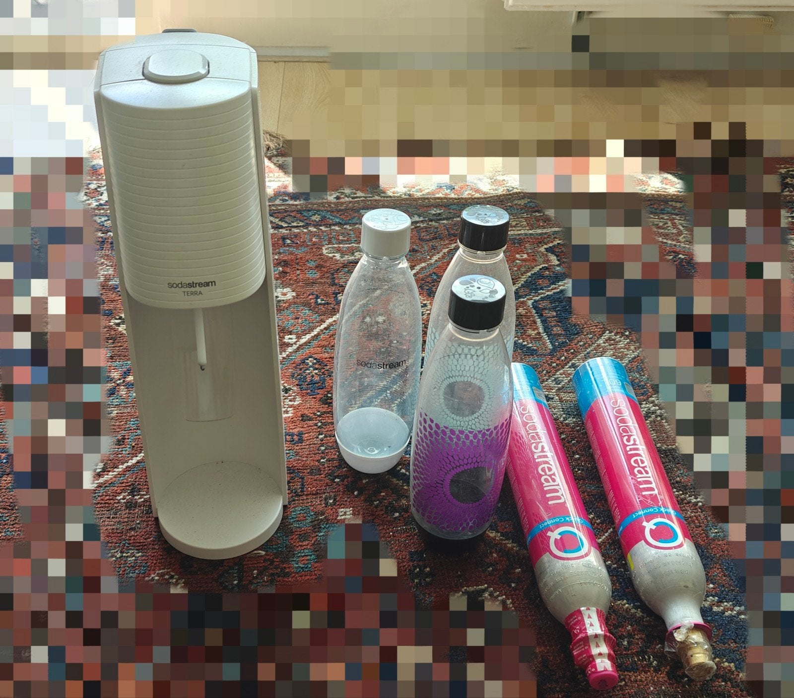 Sodastream Terra: 2 Quick Connect CO₂ Cilinders en 3 flessen, Ophalen of Verzenden, Zo goed als nieuw