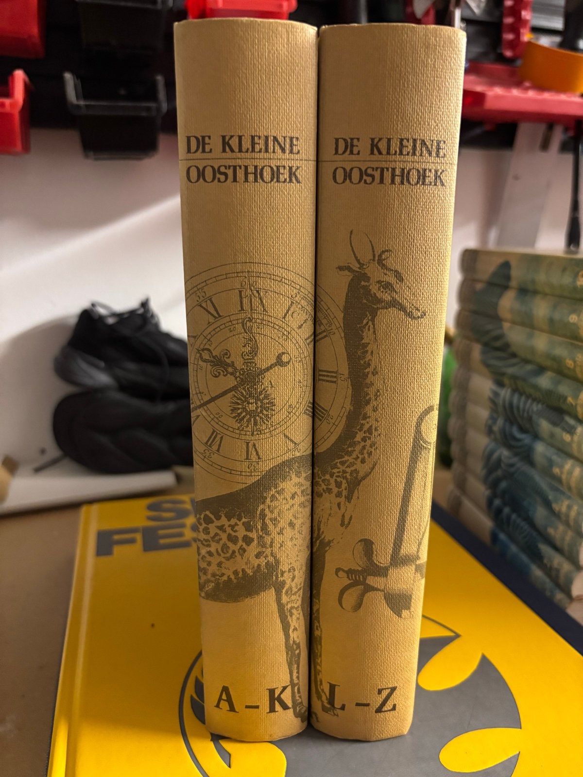 De Kleine Oosthoek Encyclopedie - Complete serie A-Z, Ophalen of Verzenden, Zo goed als nieuw, Algemeen, Complete serie