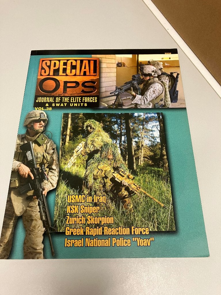 Special OPS Journal Elite Forces and Swat units 5538, Ophalen of Verzenden, 1945 tot heden, Gelezen, Algemeen