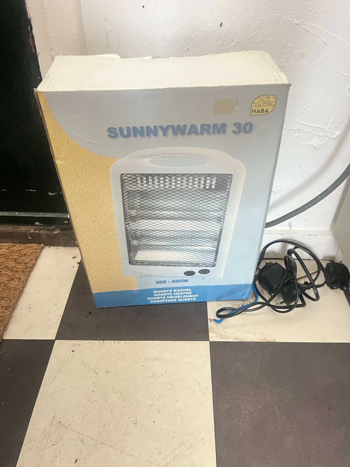Sunnywarm 30 Quartz Kachel - 300-600W, Ophalen, 30 tot 80 cm, 500 tot 800 watt, Minder dan 60 cm