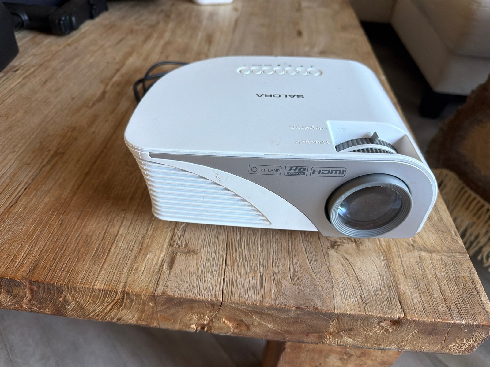 Salora LED Projector - Compact en Veelzijdig, Ophalen, Gebruikt, LED, Overige resoluties