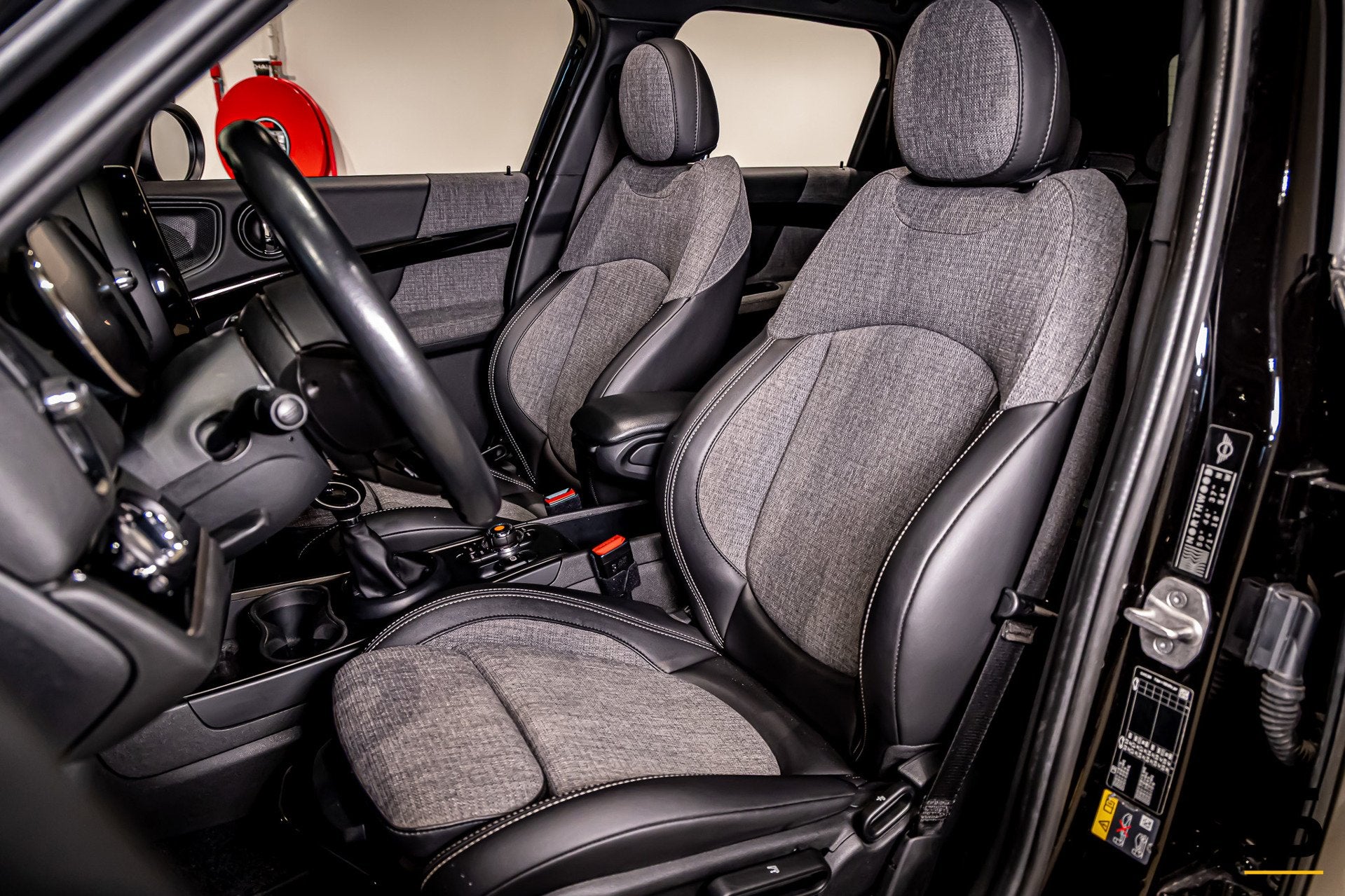 Mini Countryman 1.5 Cooper S E ALL4 Chili|Pano|Cam|HUD|1eig, Auto's, Automaat, Dealer onderhouden, Zwart, Countryman