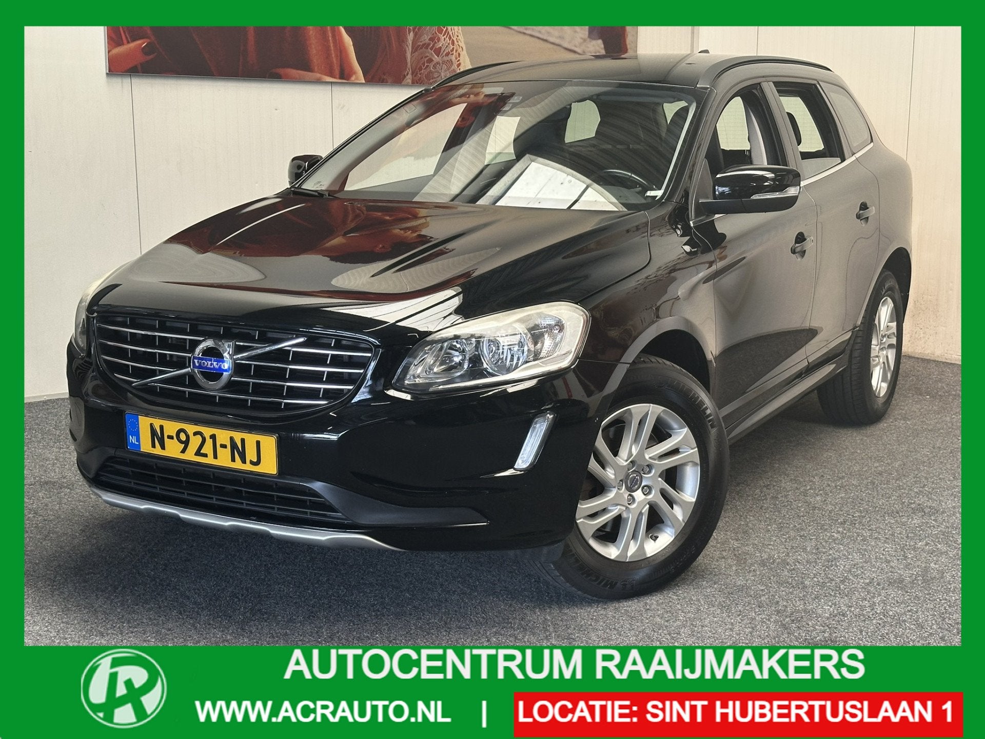 Volvo XC60 2.4 D4 AWD MOMENTUM AUTOMAAT NAVIGATIE CRUISE CON, Auto's, Automaat, Euro 5, Gebruikt, Zwart