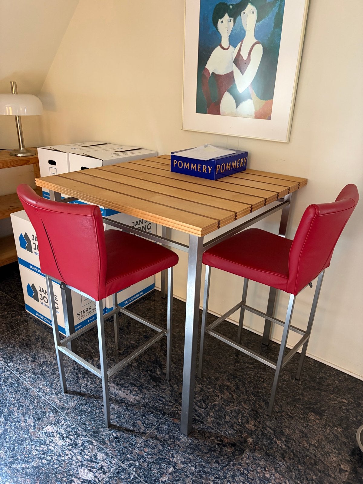 Hoge tafel met 2 barstoelen, Gebruikt, Met voetsteun, Ophalen of Verzenden, 90 cm of meer