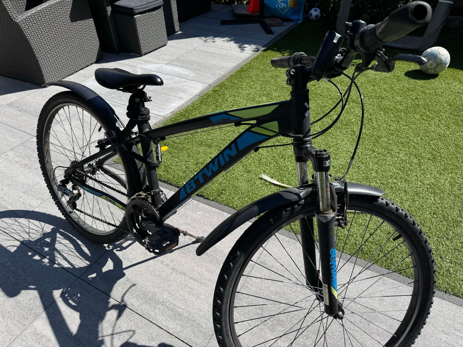 B'Twin Rockrider 340 Mountainbike - Zwart/Blauw, Fietsen en Brommers, Gebruikt, Hardtail, 49 tot 53 cm, Ophalen