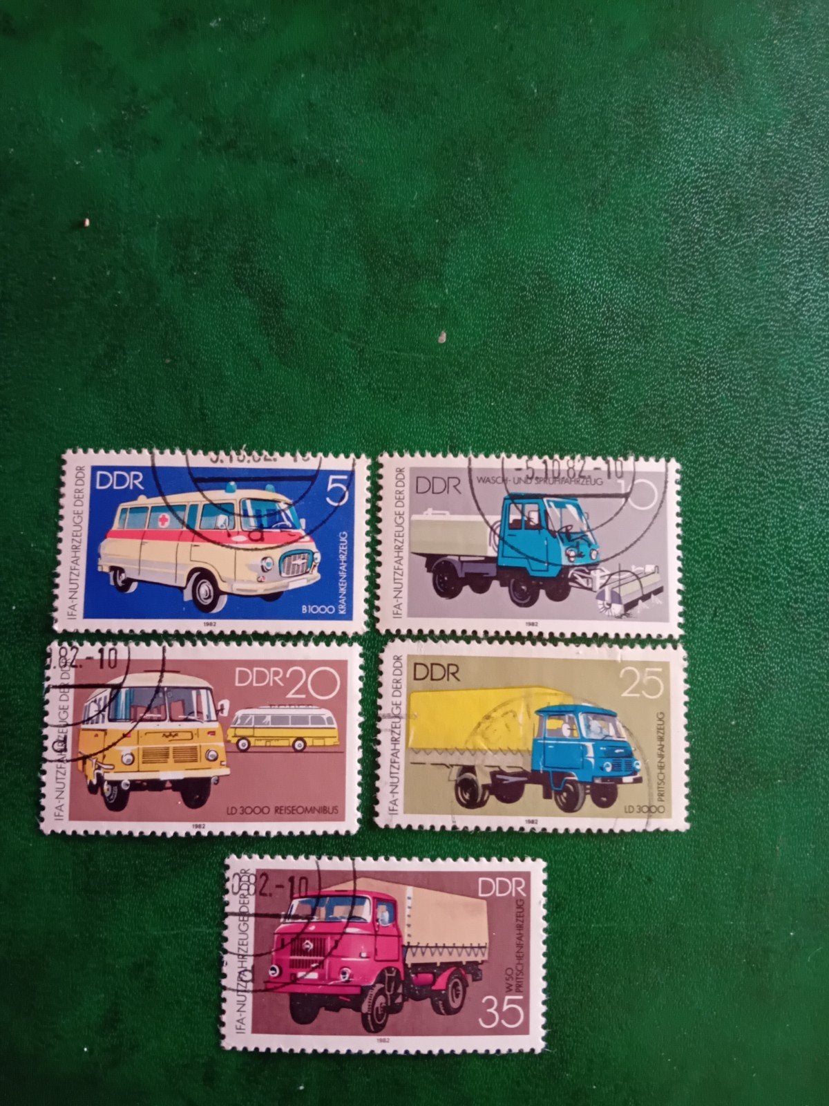 DDR Postzegels - IFA Nutzfahrzeuge Set (1982), Verzenden, DDR, Gestempeld