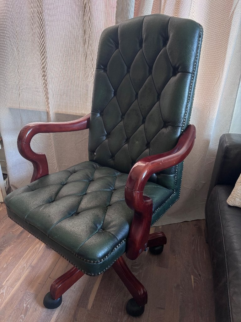 Vintage groen leren Chesterfield bureaustoel/Captain’s Chair, Huis en Inrichting, Ophalen, Gebruikt, Groen, Bureaustoel
