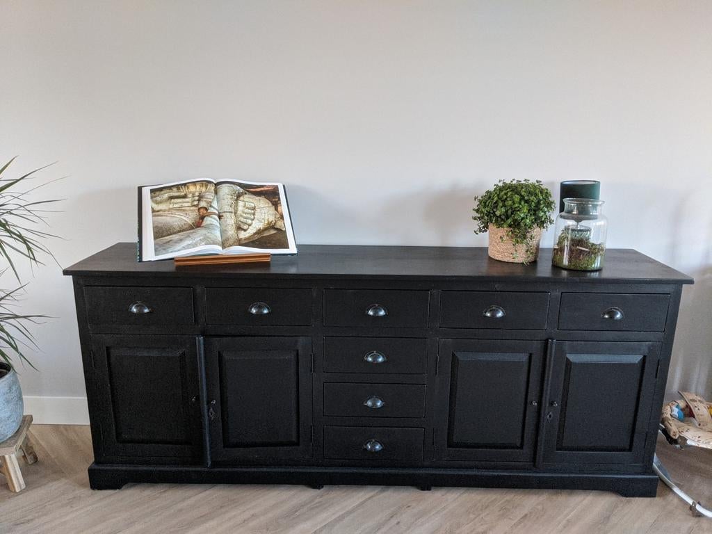 Groot zwart dressoir, Huis en Inrichting, Kasten | Dressoirs, Ophalen, Gebruikt, 200 cm of meer, Klassiek, Landelijk