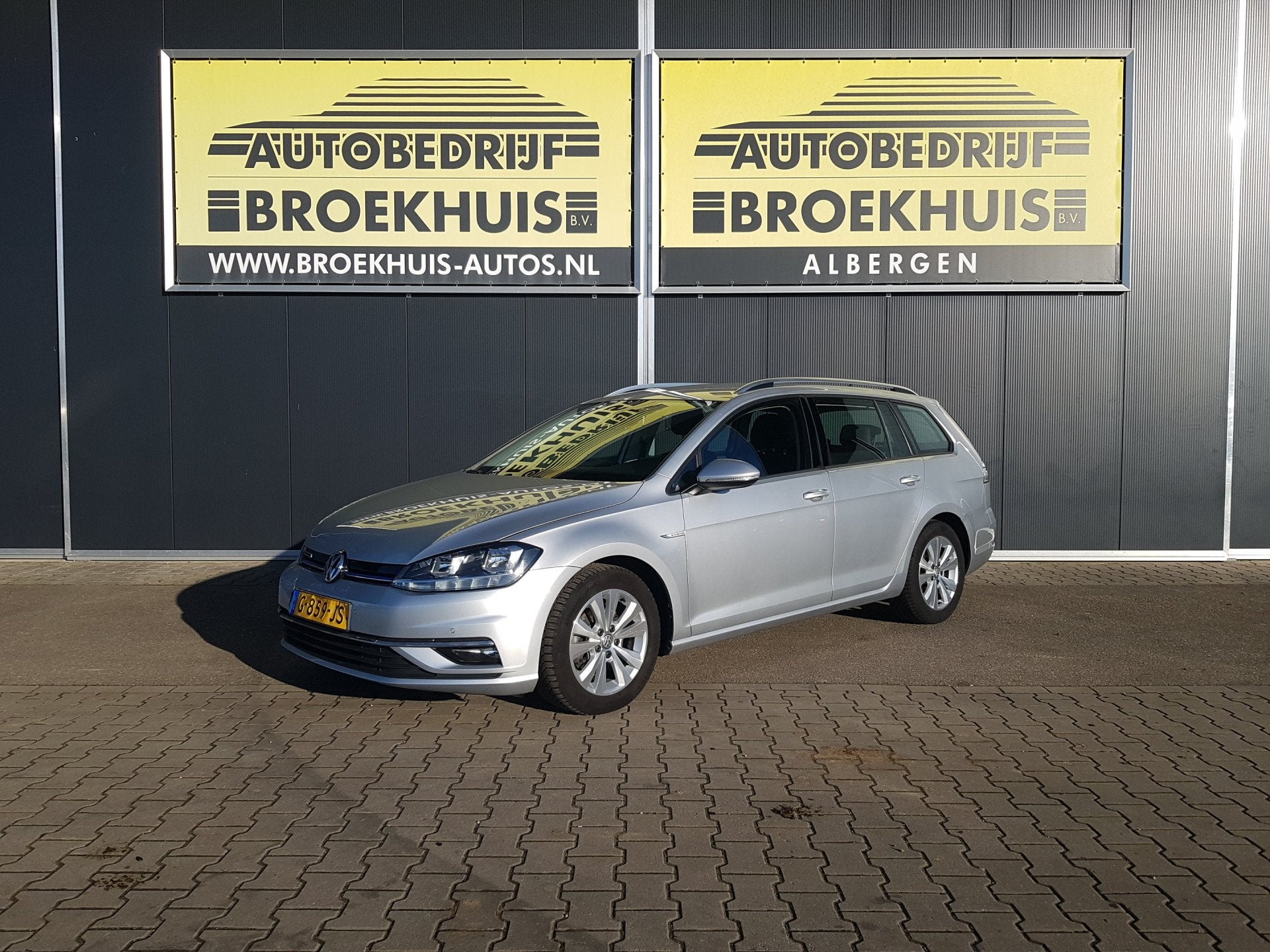 Volkswagen Golf Variant 1.5 TSI Comfortline (bj 2019), Auto diversen, 1498 cc, Broekhuisweg 5
7665TW  ALBERGEN, NL, Volkswagen