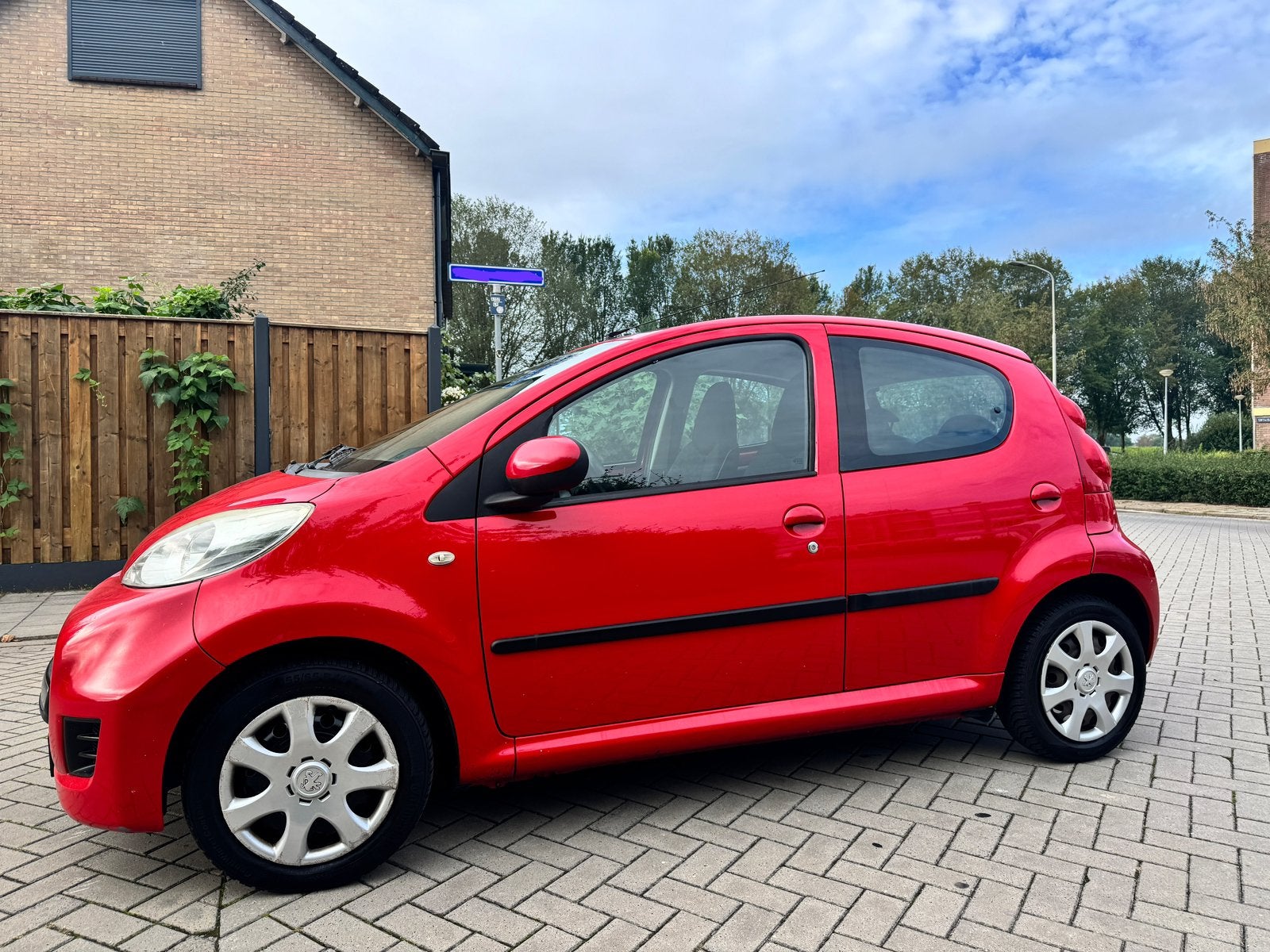 Peugeot 107 1.0 | 5-DEURS | AİRCO | NİEUW APK -17-09-2027|, Voorwielaandrijving, 4 stoelen, 68 pk, Handgeschakeld