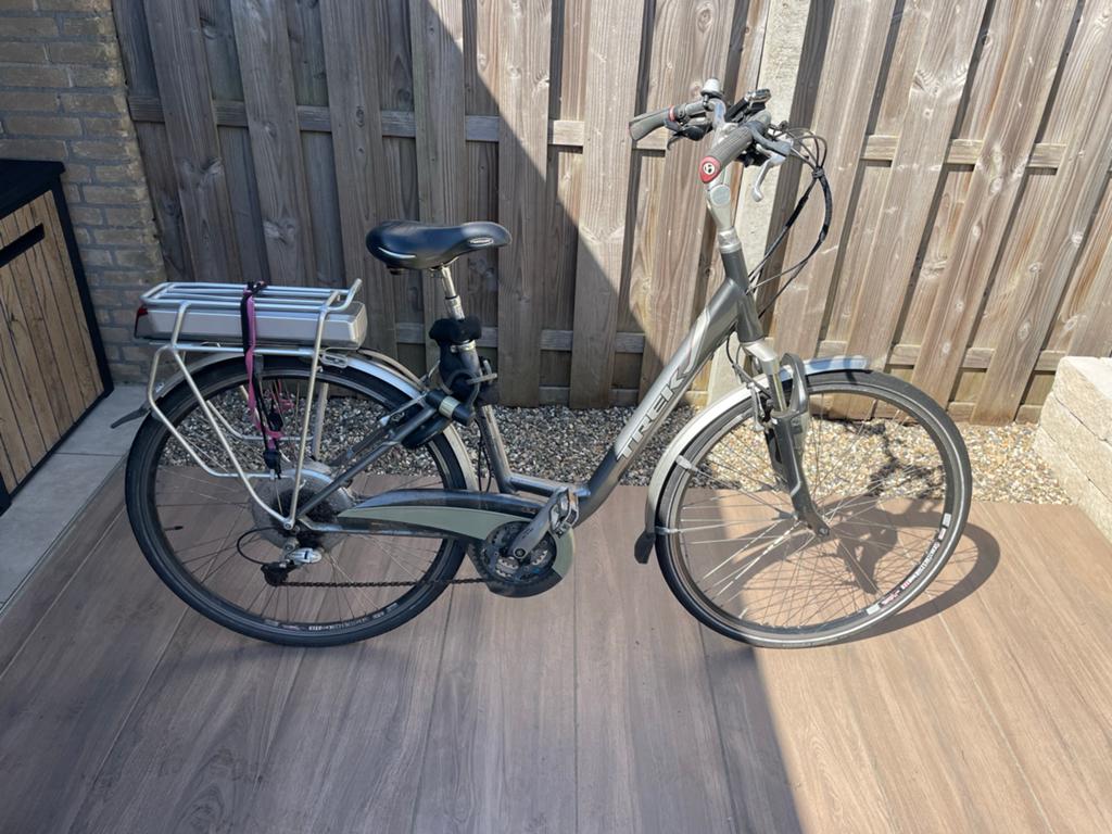 Trek E-bike met wat werk, Gebruikt, 47 tot 51 cm, 50 km per accu of meer, Ophalen