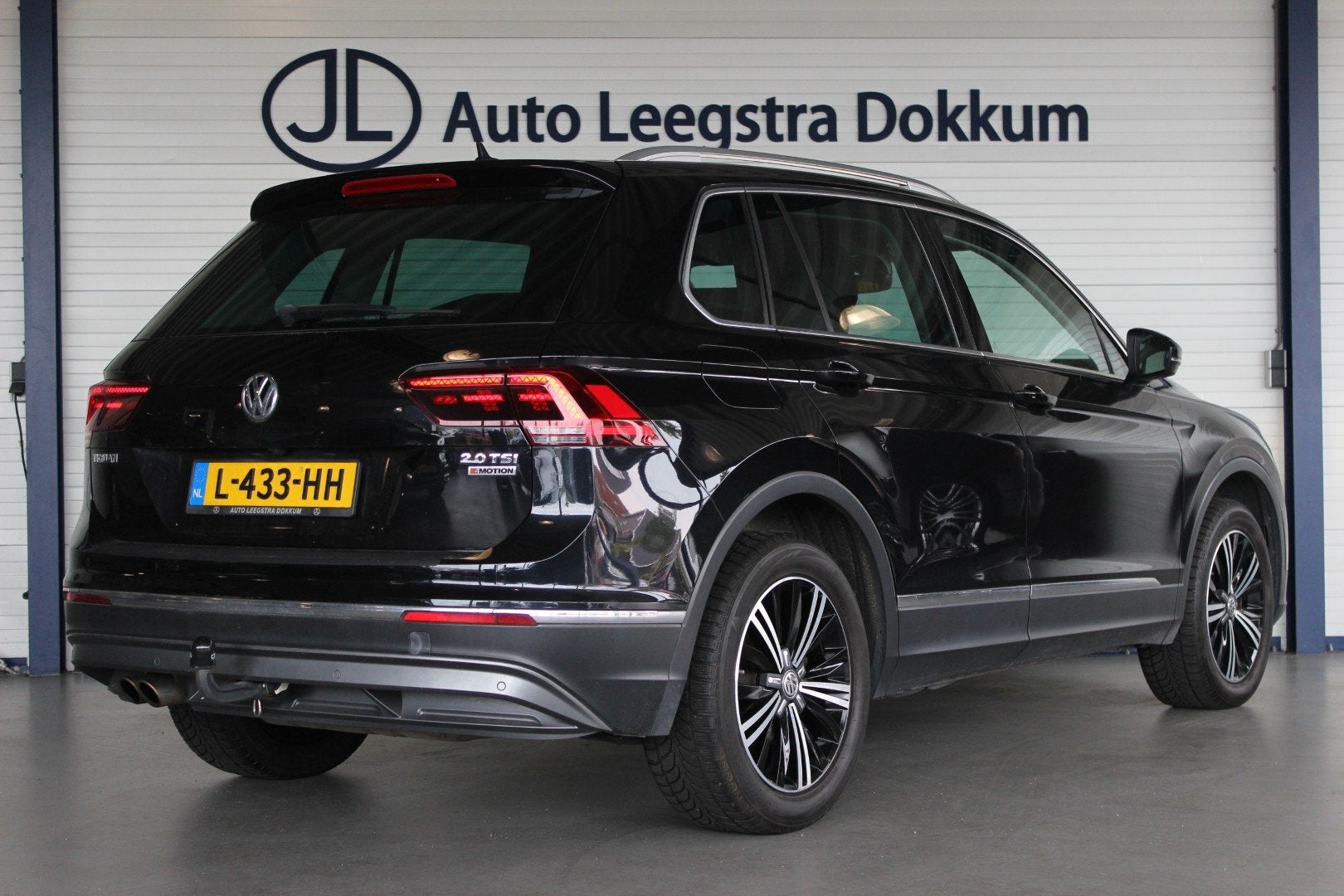 Volkswagen Tiguan 2.0 TSI 4Motion Highline Trekhaak | Head-U, Automaat, Gebruikt, 4 cilinders, 1984 cc
