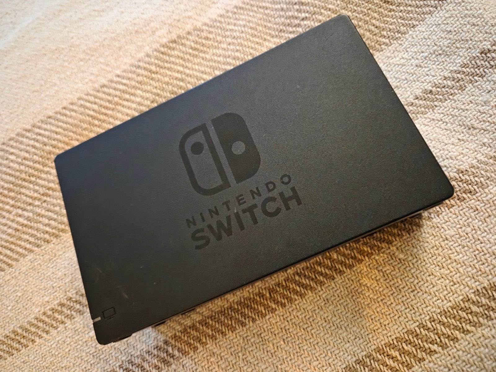 Nintendo Switch Dock [Lees Beschrijving!], Spelcomputers en Games, Spelcomputers | Nintendo Switch, Gebruikt, Switch Original