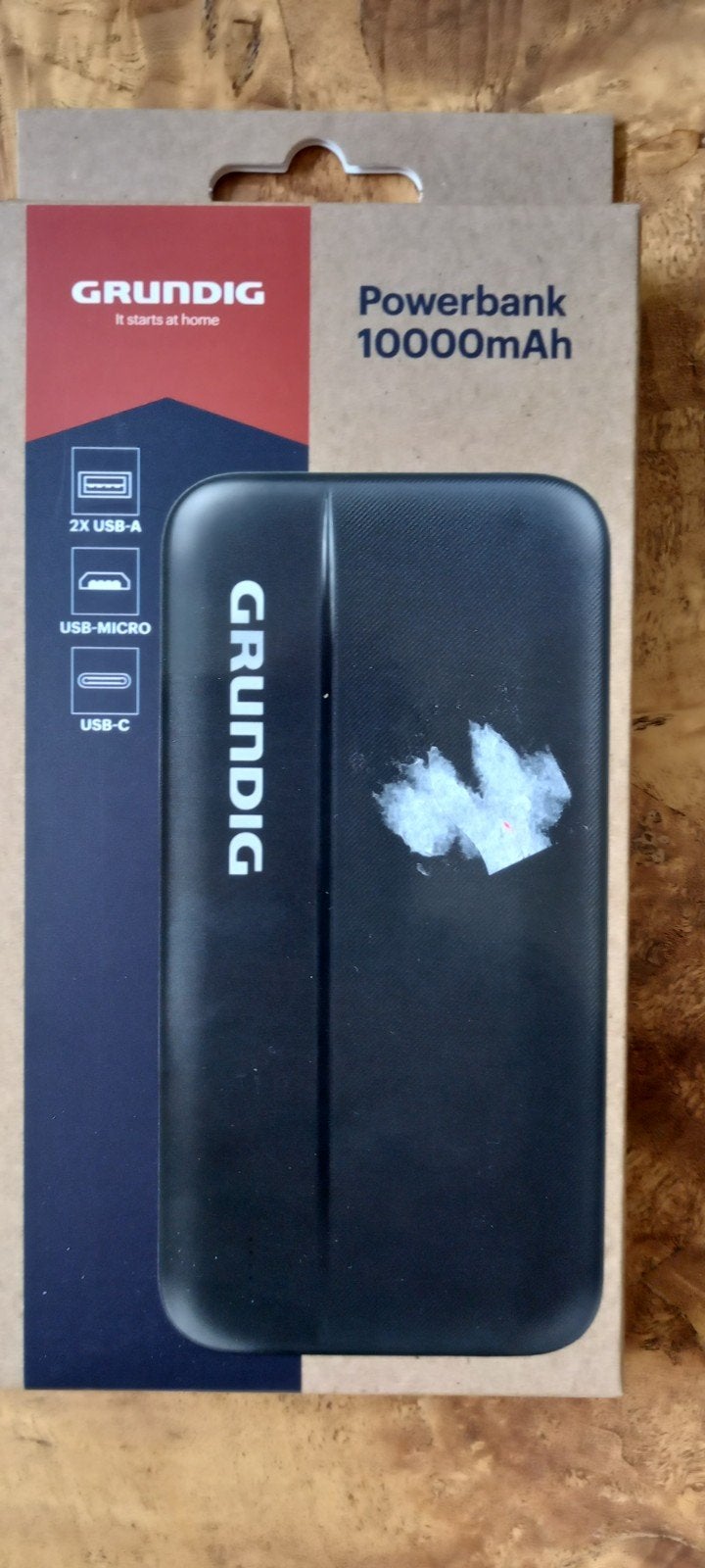 Grundig Powerbank 10.000mAh met USB-A, Micro-USB, USB-C, Ophalen of Verzenden, Nieuw, Grundig
