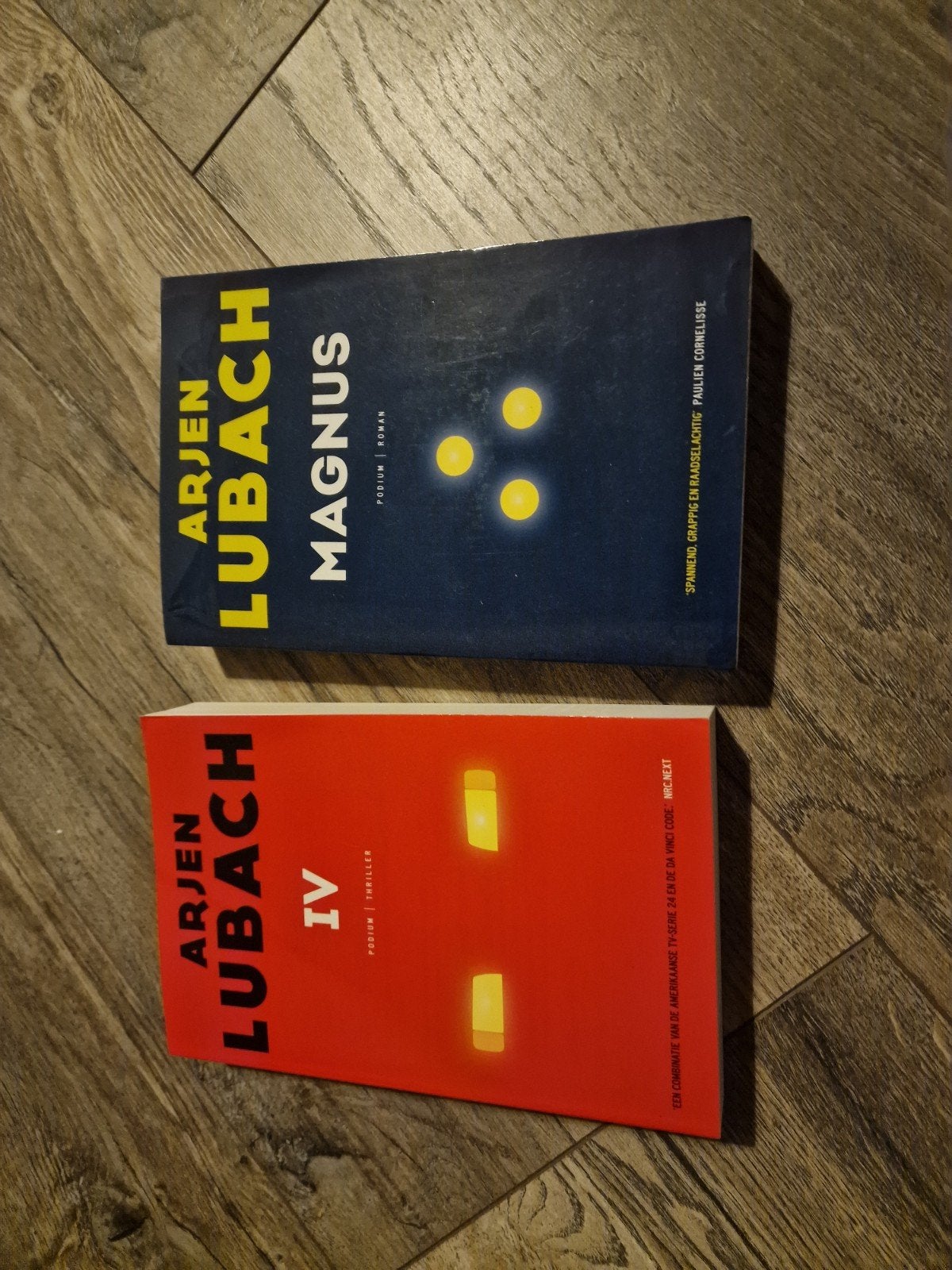 Arjen Lubach boeken: Magnus en IV (thriller/roman), Ophalen of Verzenden, Gelezen, Arjen Lubach, Nederland