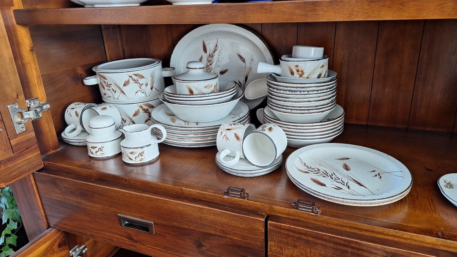 Servies Midwinter Stonehenge Wild Oats - Jaren 70, Ophalen