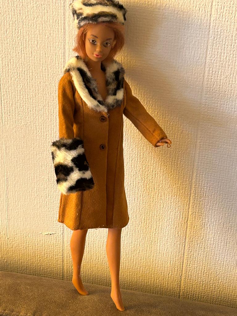 Barbie Clone Super Linna jaren 70, Ophalen of Verzenden, Gebruikt, Fashion Doll