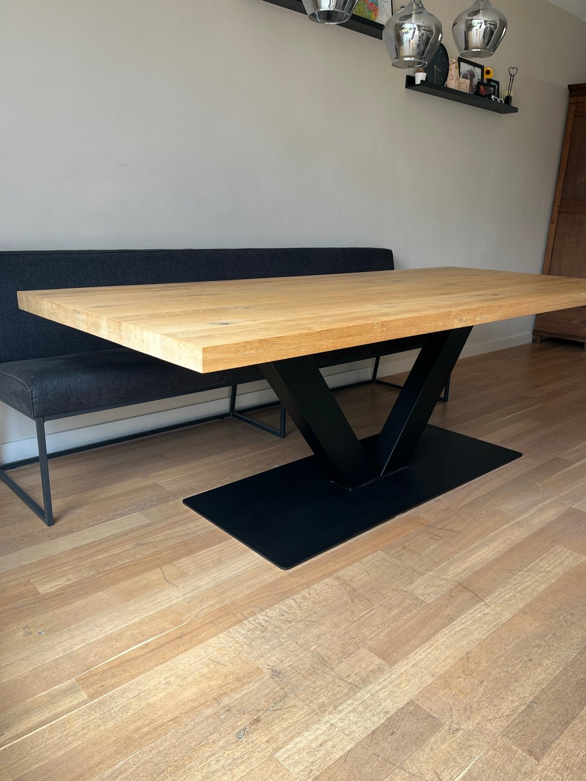Massief eikenhouten eettafel met V-poot - 240 cm, Ophalen, 100 tot 150 cm, Eikenhout, 200 cm of meer