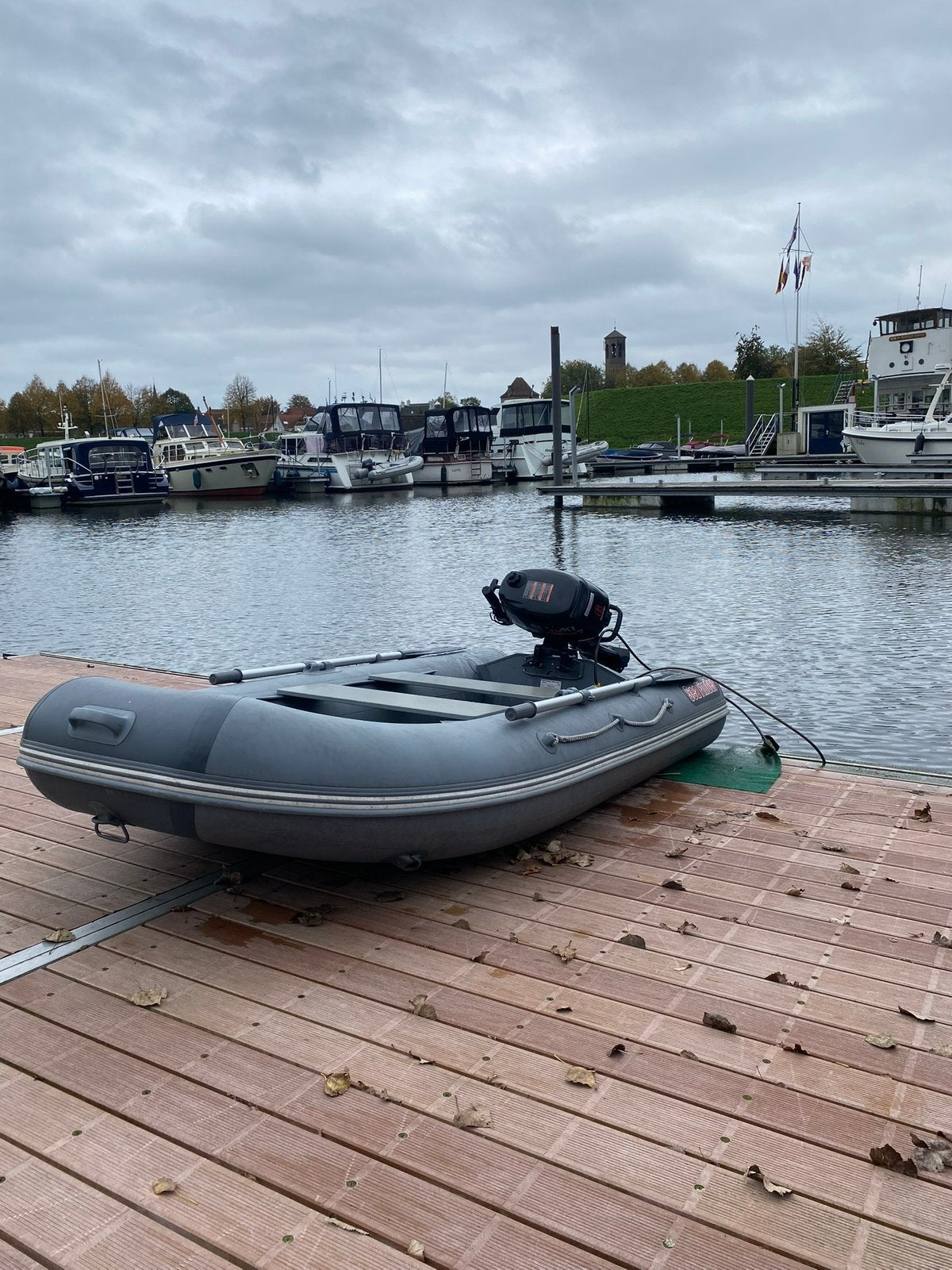 Seafinder (rubberboot) met suzuki 6 pk motor, Airdeck, 6 pk, Zo goed als nieuw, Peddels