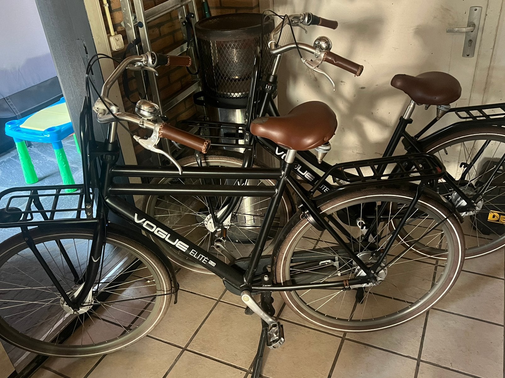 Voque elite plus 28 inch zwart, Fietsen en Brommers, Terugtraprem, Gebruikt, Handrem, 56 cm of meer