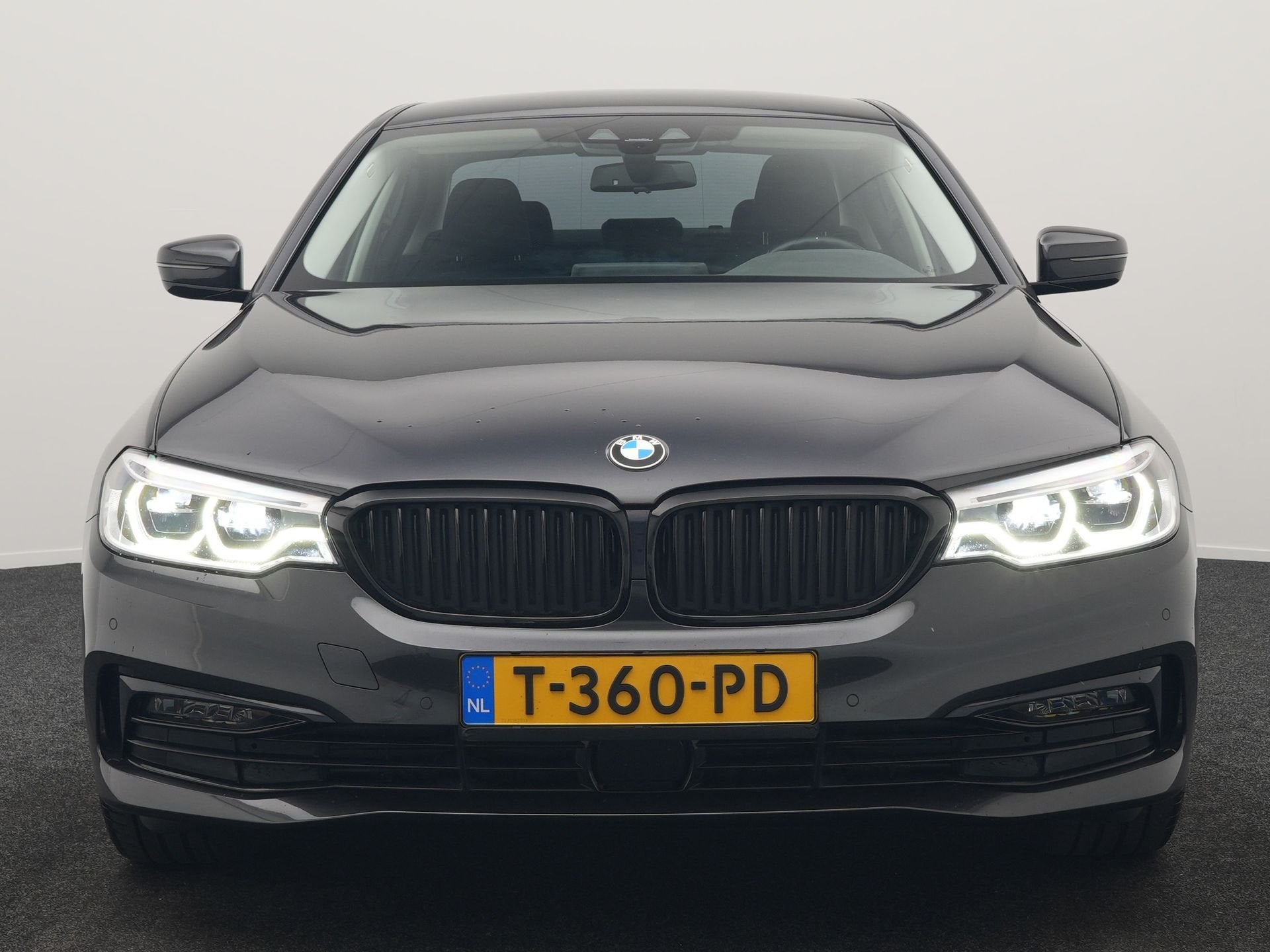 Foto 37 van BMW 5 Serie 530e iPerformance Sportline PHEV 252pk | Adaptiv