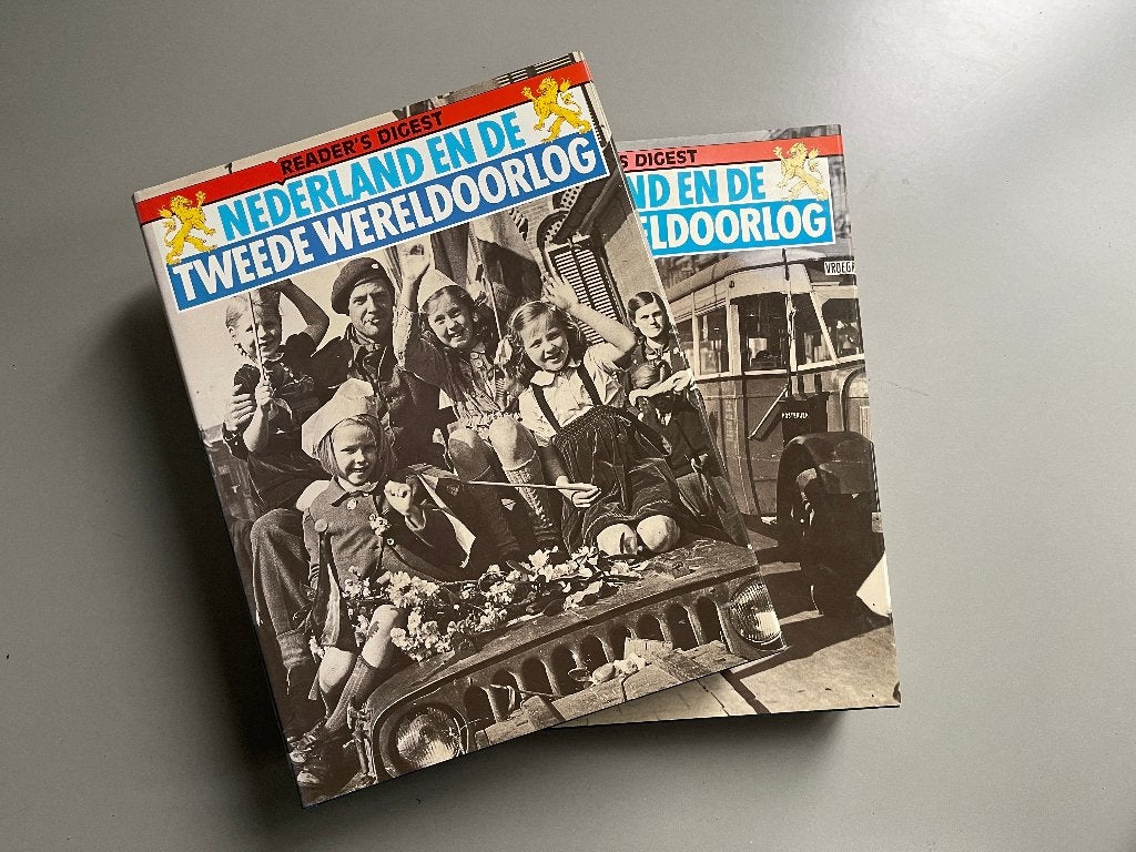 Nederland en de Tweede Wereldoorlog - Readers Digest 2 dln., Ophalen of Verzenden, Overige soorten, Nederland, Boek of Tijdschrift