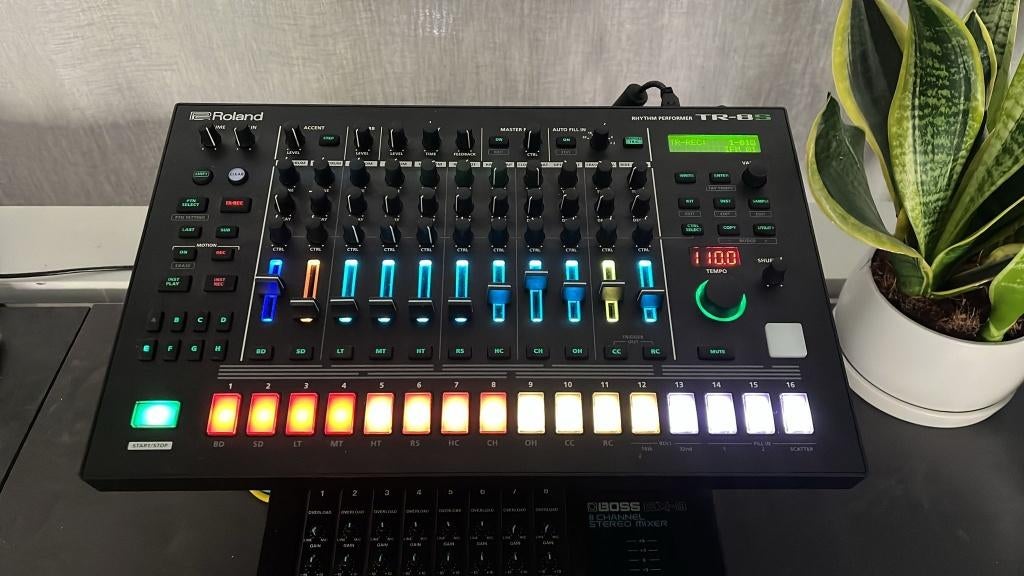Roland TR8S, Muziek en Instrumenten, Ophalen of Verzenden, Nieuw, Roland