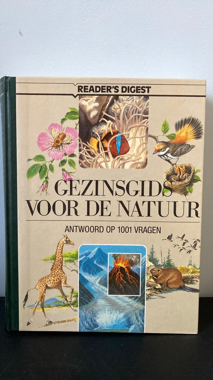 Gezinsgids voor de Natuur - Reader's Digest, Boeken, Ophalen of Verzenden, Gelezen, Natuur algemeen