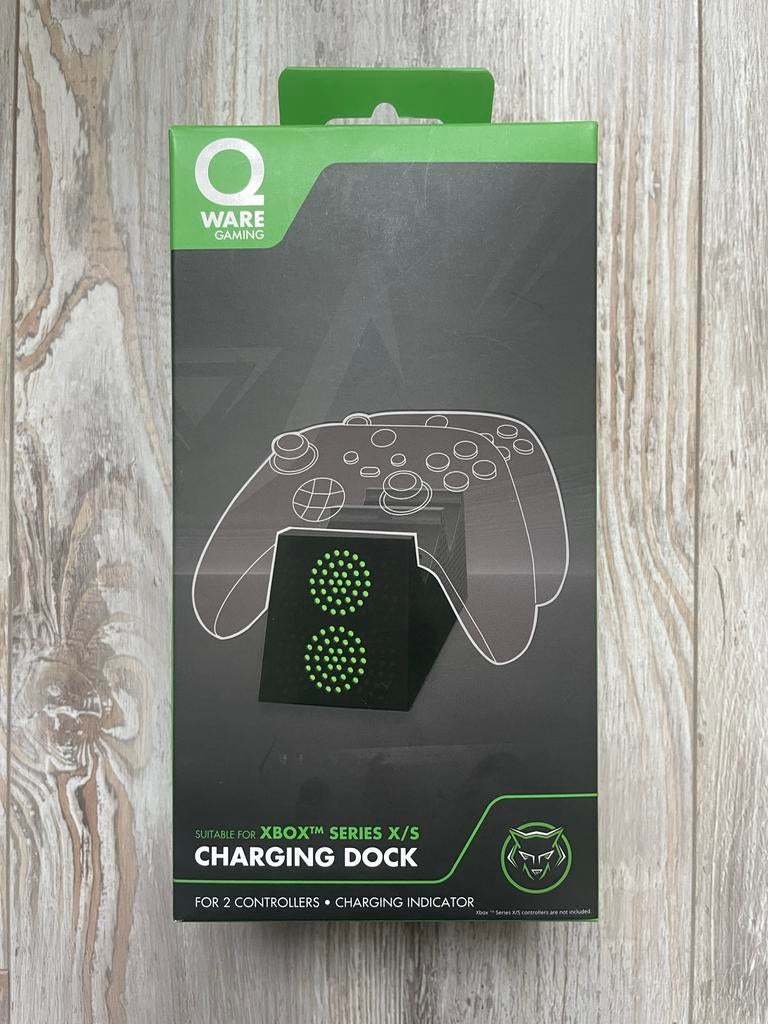 QWare Gaming Oplaadstation voor Xbox Series X/S Controllers, Computers en Software, Accu's en Batterijen, Zo goed als nieuw, Ophalen of Verzenden