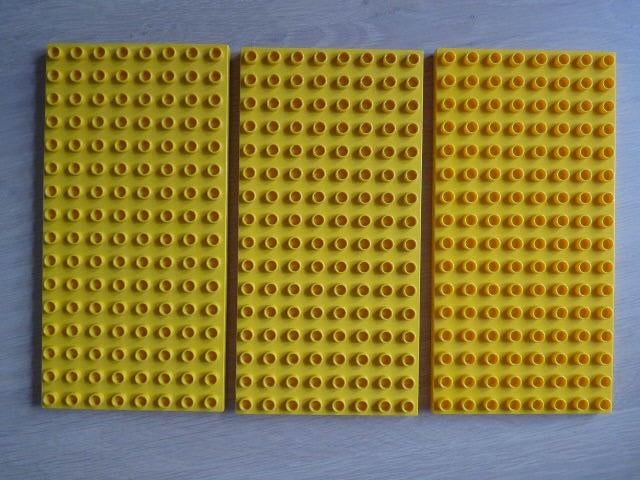 Duplo: 3 gele 128 nops platen, 8 bij 16 noppen, bouwplaat., Kinderen en Baby's, Speelgoed | Duplo en Lego, Ophalen of Verzenden