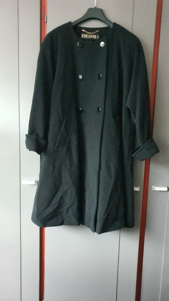 ESCADA luxe zwarte wol jas A-lijn L (40), Ophalen of Verzenden, Zo goed als nieuw, Maat 38/40 (M), Zwart