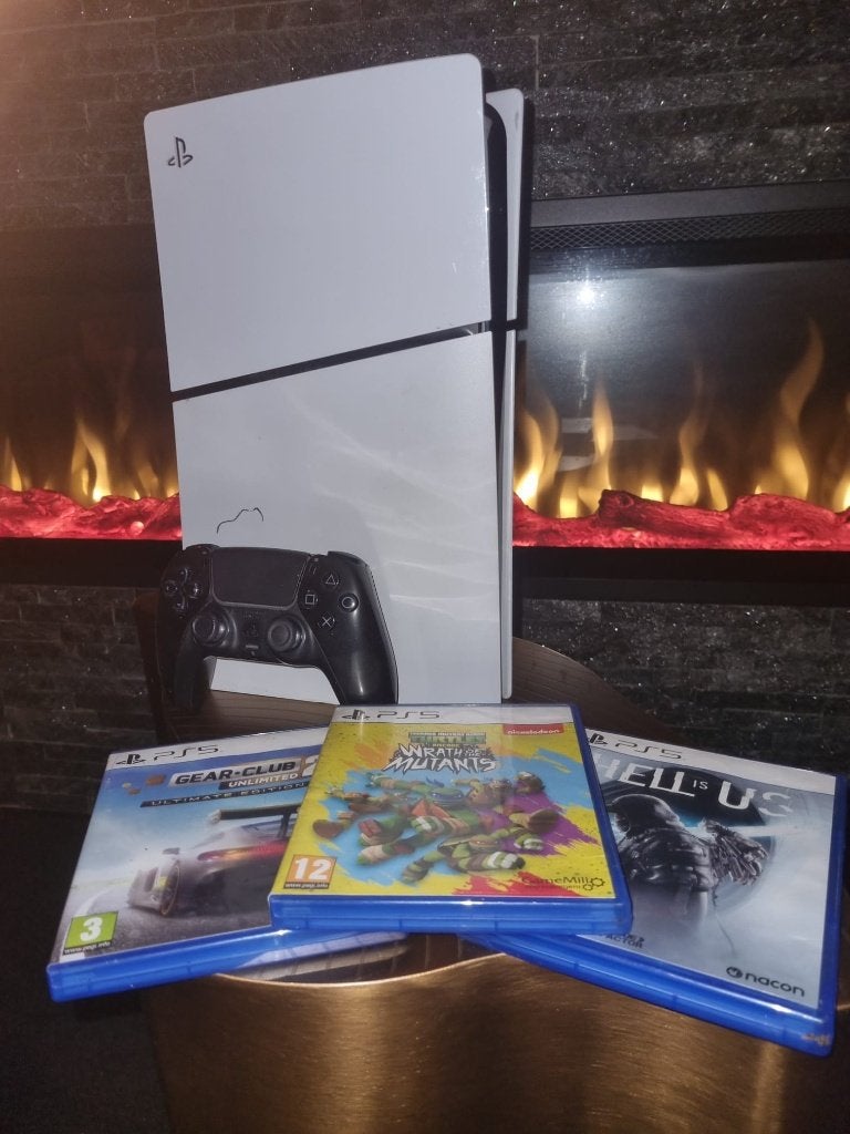 Sony Playstation 5 met 1 controller en 3 spellen Disc Versie, Spelcomputers en Games, Ophalen of Verzenden, Gebruikt, Playstation 5