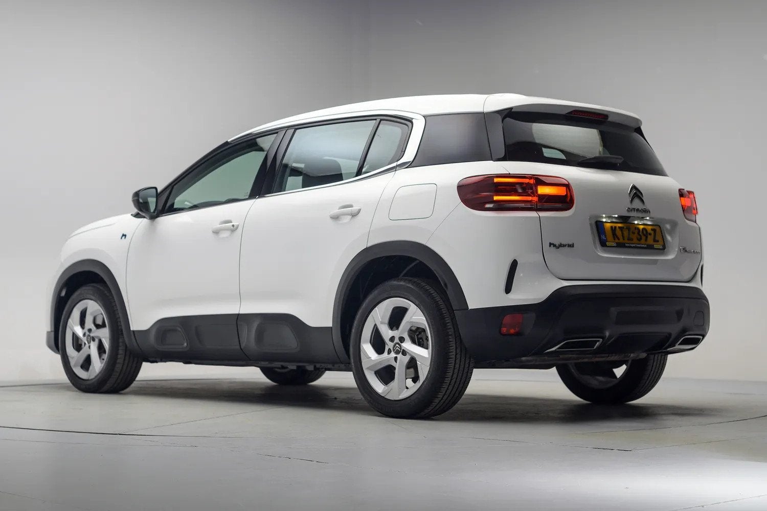 Citroën C5 Aircross 1.6 Plug-in Hybrid 225 Feel Aut. [ Navi, 77 km/l, Gebruikt, 4 cilinders, C5 Aircross