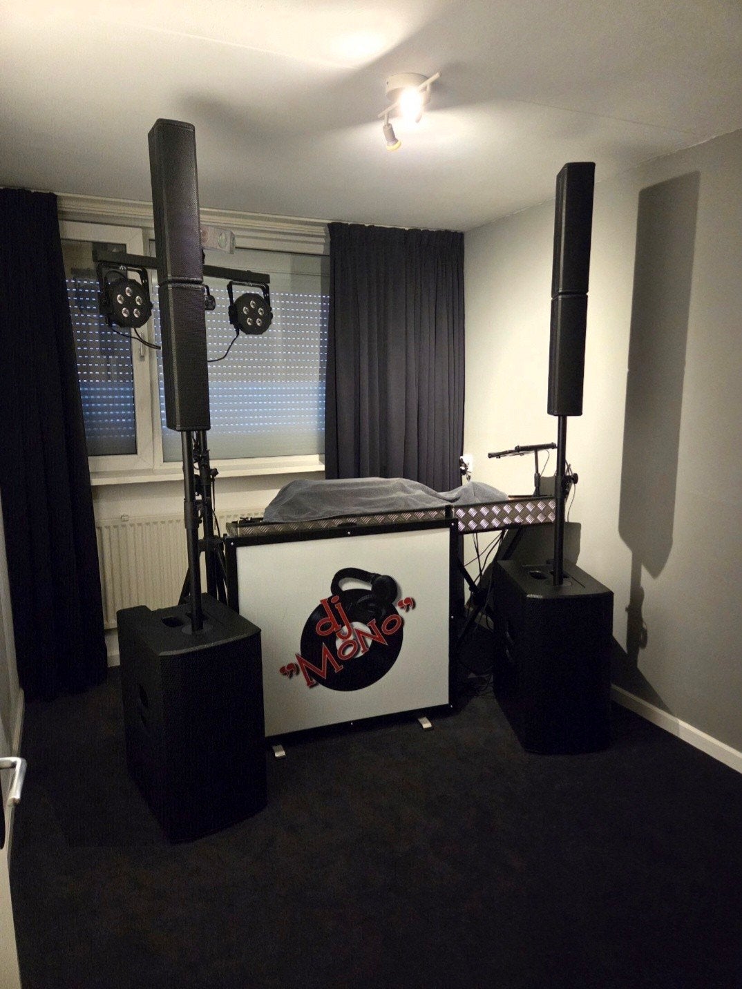 dB Technologies ES1203dB Technologies E – Column PA System, Zo goed als nieuw, 120 watt of meer, Front, Rear of Stereo speakers