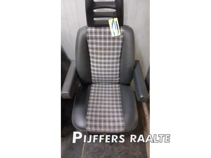Voorstoelen links + rechts van een Fiat Ducato, Gebruikt, -, -, Fiat