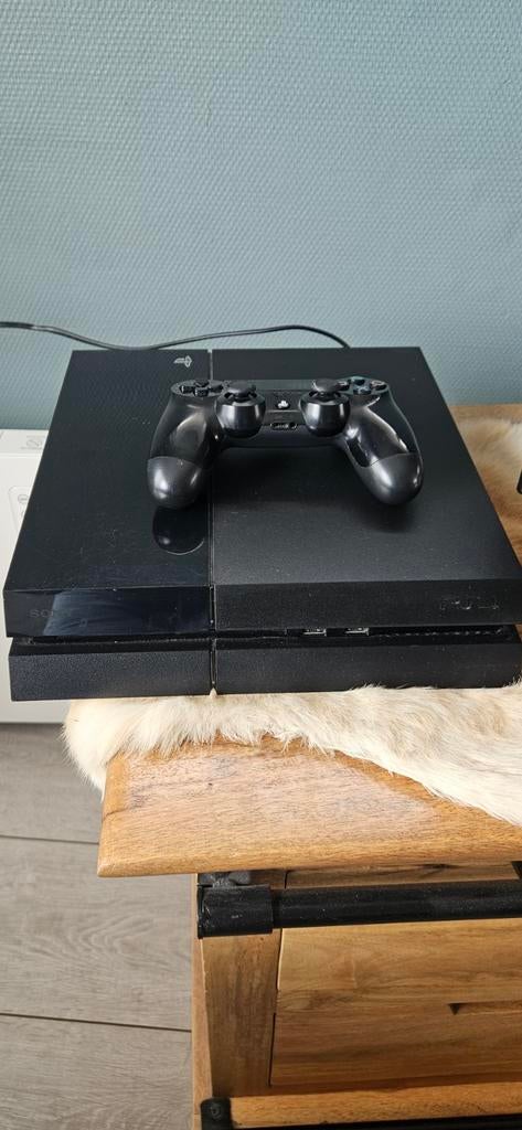 Sony PlayStation 4 (PS4) met controller, Spelcomputers en Games, Spelcomputers | Sony PlayStation 4, Ophalen of Verzenden, Met 1 controller